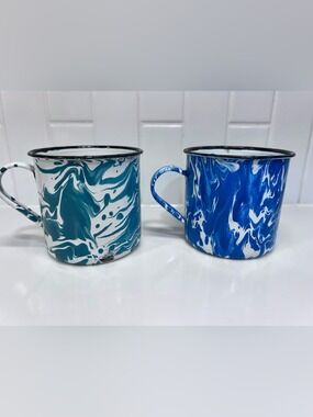Vintage Enamelware Mug Set Of 2 Blue White Swirl & Green White Swirl